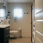Newly Renovated In Beautiful Haramsoy Apartmán