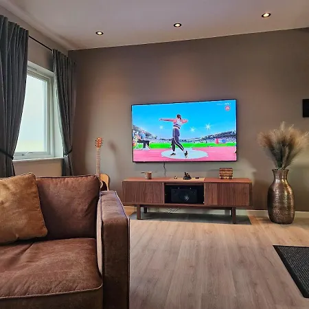 Apartment Newly Renovated In Beautiful Haramsoy