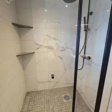 Apartment Newly Renovated In Beautiful Haramsoy Ålesund