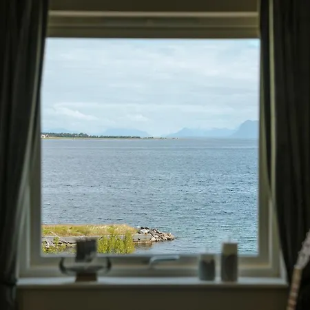 Διαμέρισμα Newly Renovated In Beautiful Haramsoy Ålesund