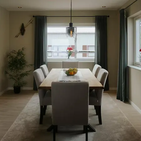 Newly Renovated In Beautiful Haramsoy