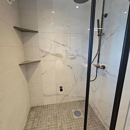 Apartamento Newly Renovated In Beautiful Haramsoy *